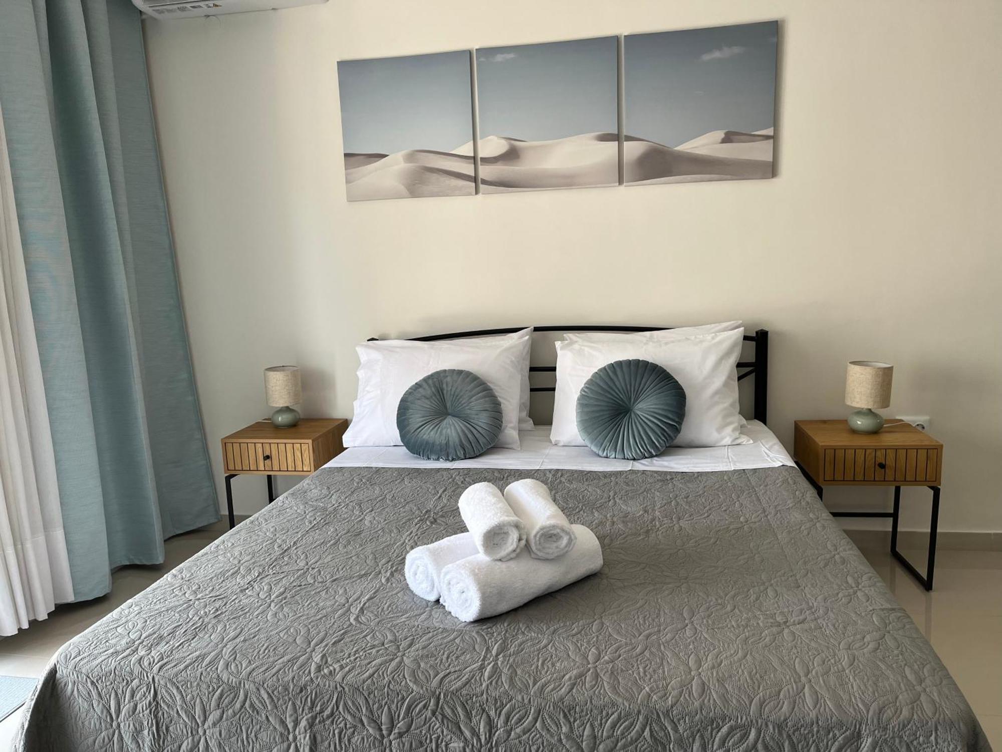 Irene Front Luxury Apartment Peraia (Thessaloniki)