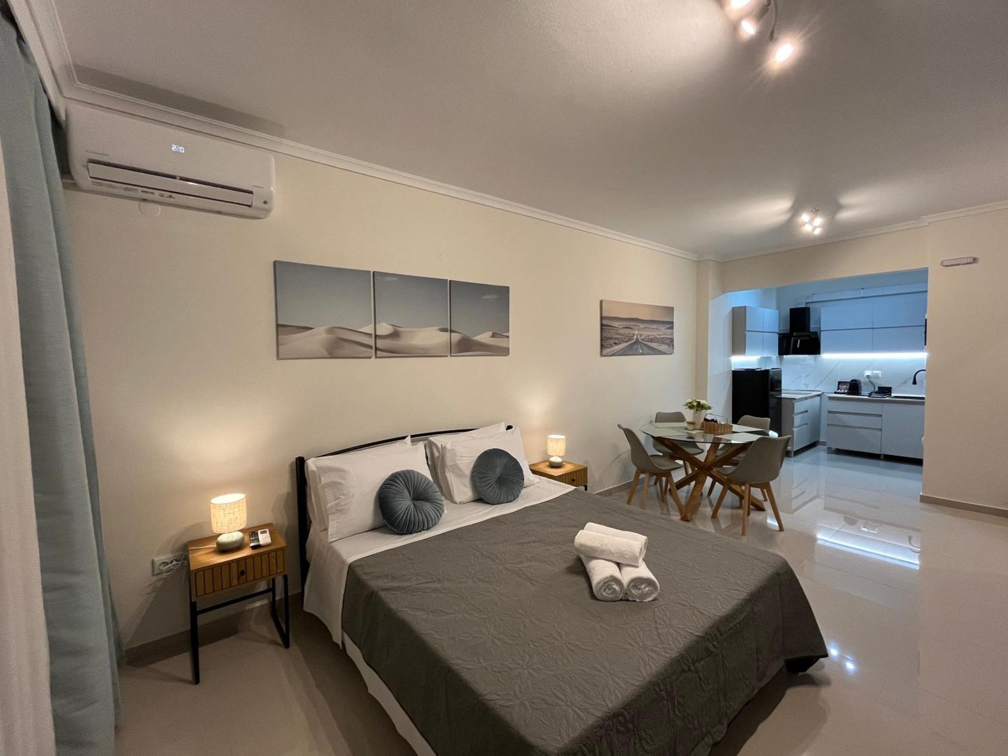 Irene Front Luxury